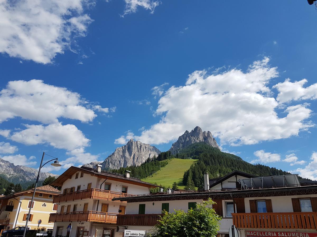 Casa Paola Lejlighed Pozza di Fassa Eksteriør billede